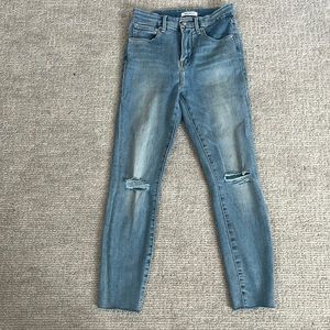 Good American jeans!